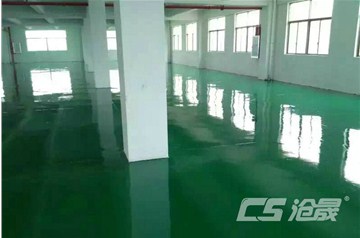 廈門滄晟環(huán)氧地坪,環(huán)氧樹脂地坪脫色的原因何在？
